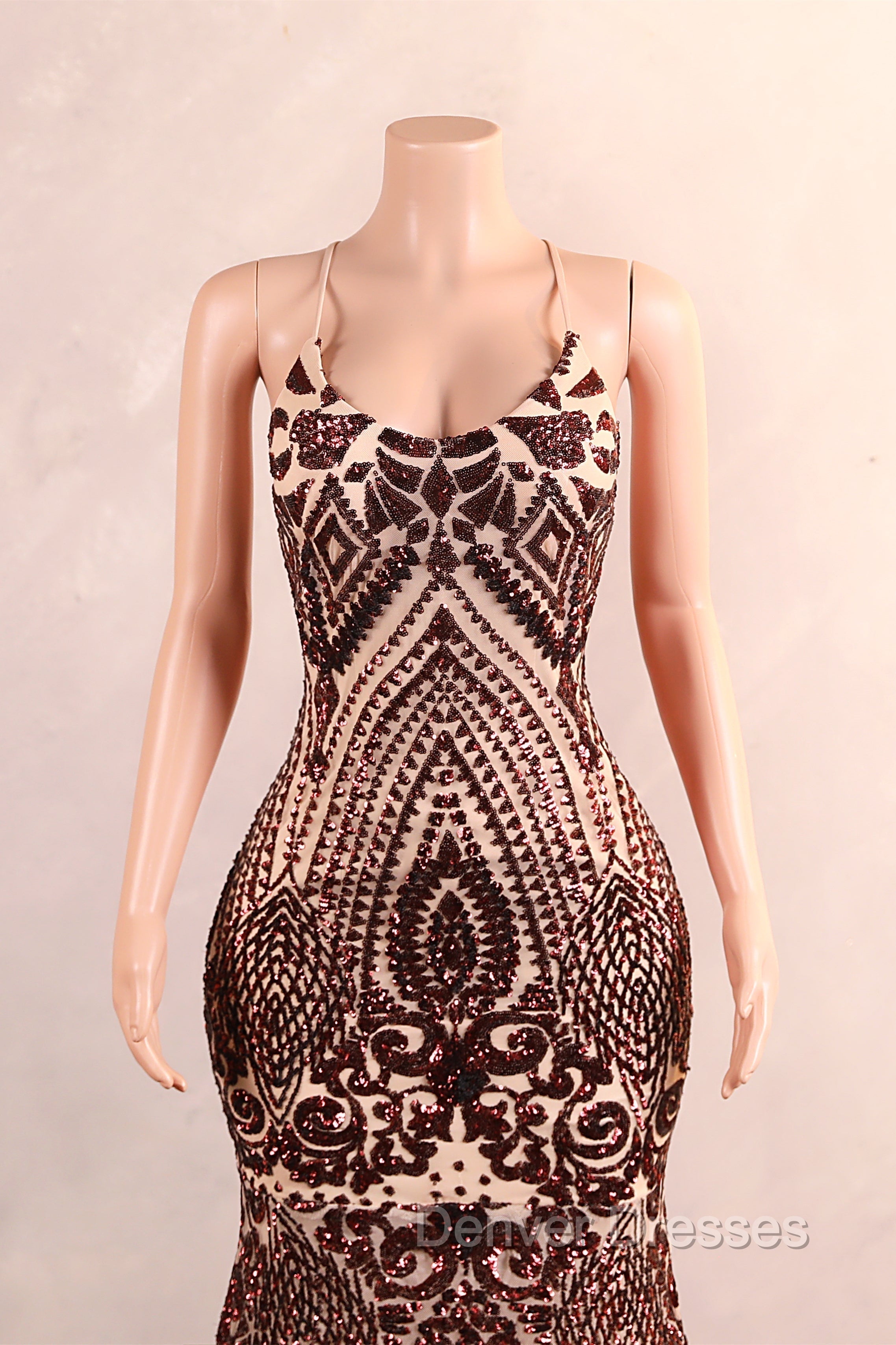 Backless Sequins Mermaid Prom Dress Burgundy Party Evening Dress with Feather Chapel Train