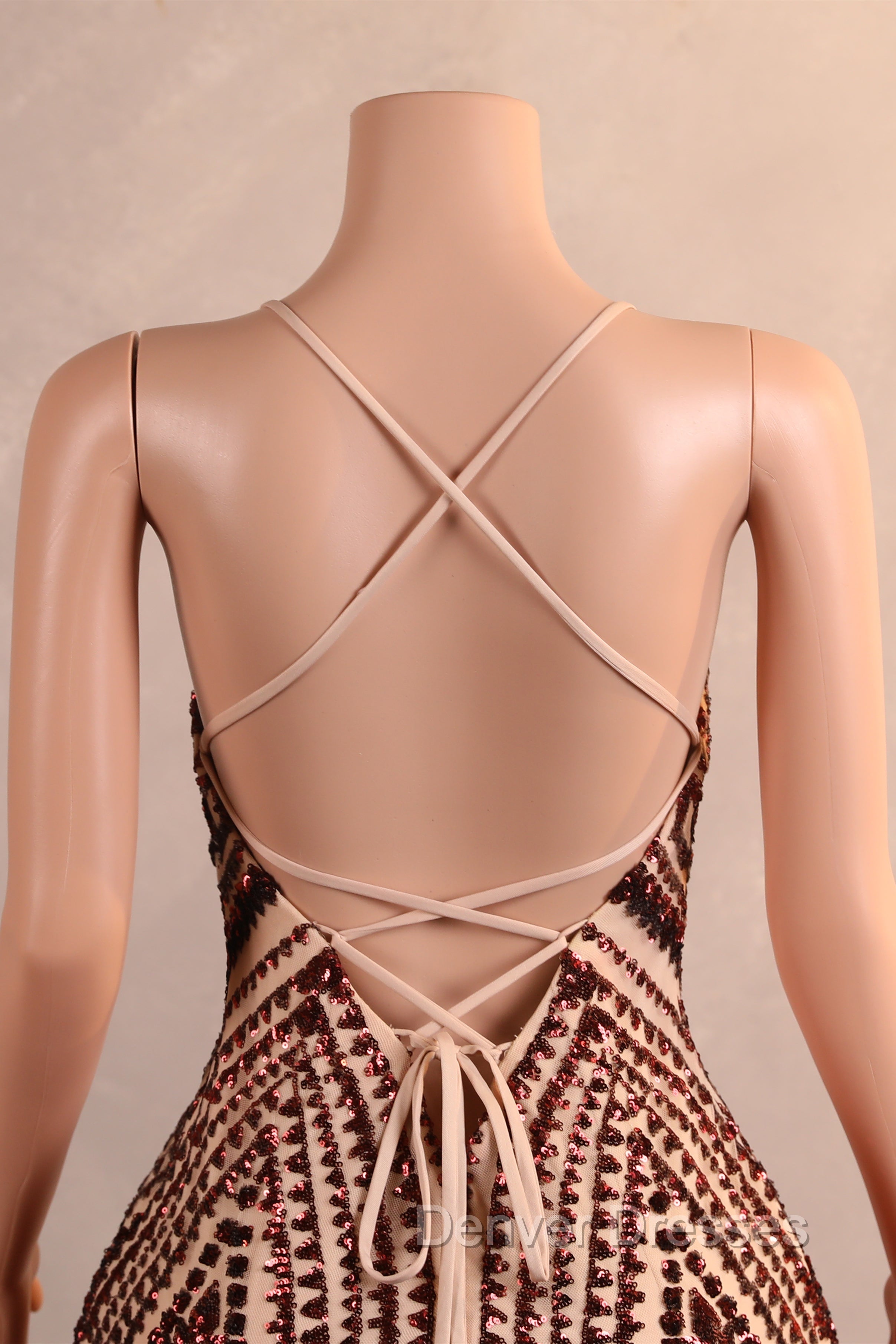 Backless Sequins Mermaid Prom Dress Burgundy Party Evening Dress with Feather Chapel Train