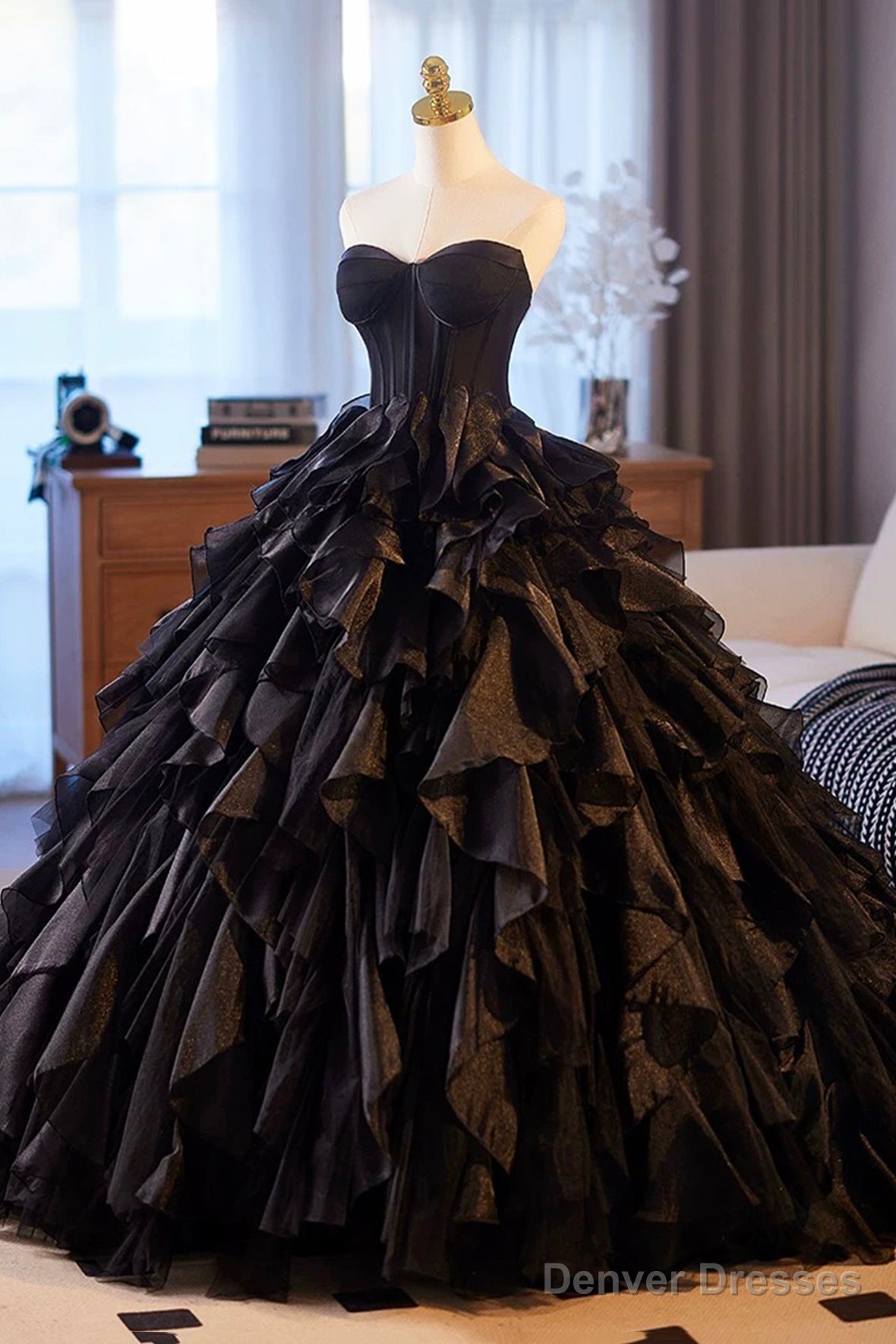 Ball Gown Black Layered Tulle Prom Dress, A-Line Strapless Long Evening Party Dress Secondary image