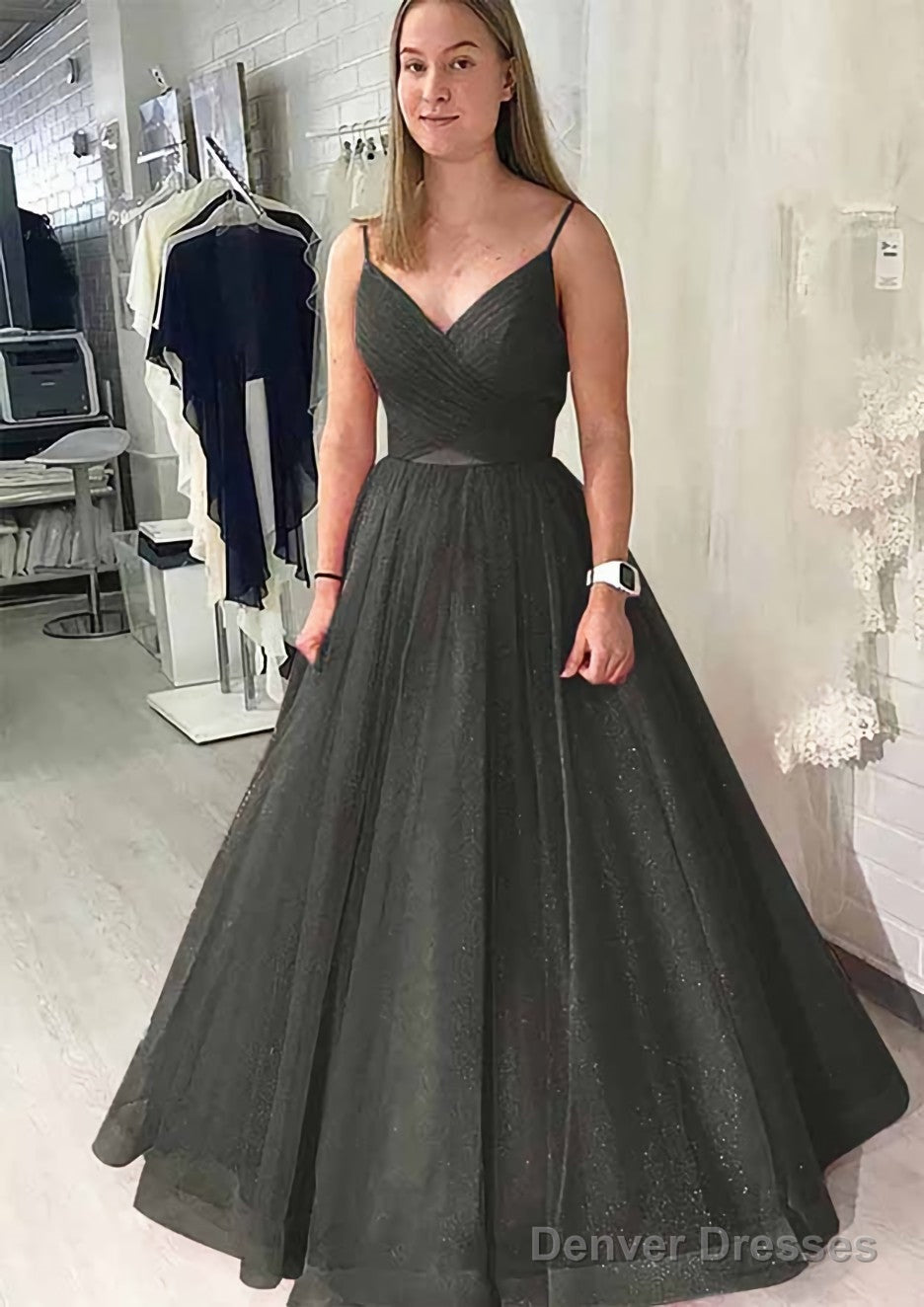 Ball Gown Long/Floor-Length Sparkling Tulle Prom Dresses With Pleated