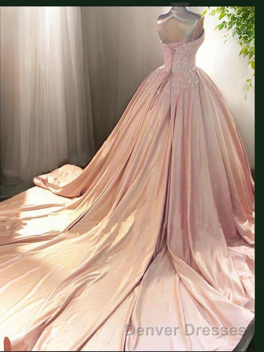 Ball Gown Sweetheart Court Train Satin Evening Dress With Appliques Lace Secondary image