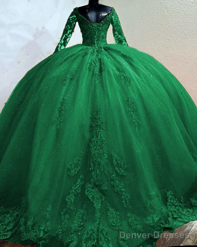 Ball Gown V-Neck Appliques Sleeved Quince Dress Secondary image