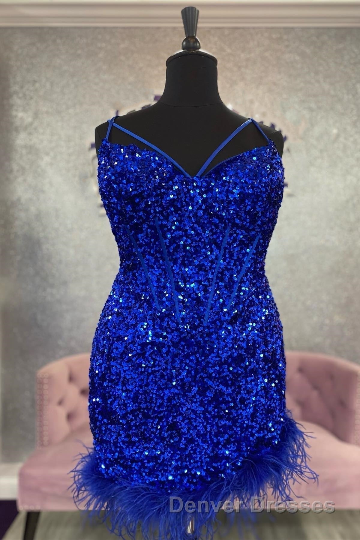 Feathers Red Sequin Straps Bodycon Short Homecoming Dress Secondary image