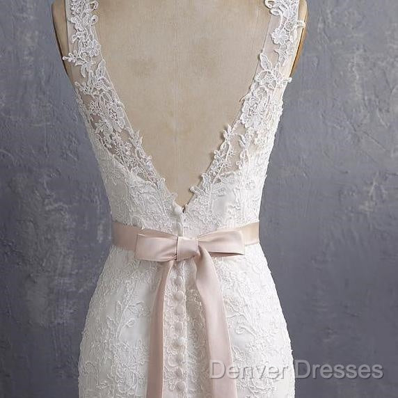 Bateau Neckline Mermaid Tulle Lace Wedding Dress With Appliques Secondary image