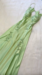 Beautiful A Line Spaghetti Straps Green Long Prom Dress Backless Satin Evening Gowns