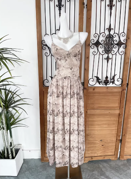 Beautiful Milk Tea Color Spaghetti Strap V-Neck Printed Satin Long Prom Dress Evening Dress