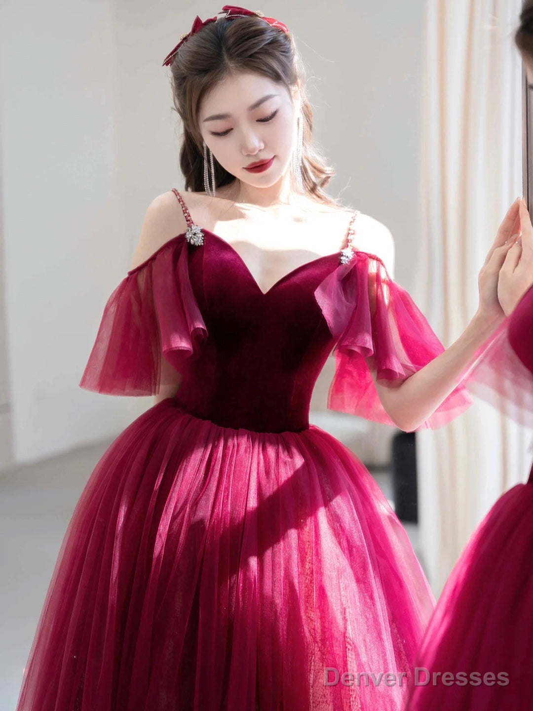 Beautiful V-Neck Velvet Tulle Long Prom Dress, Burgundy Spaghetti Strap Evening Party Dress