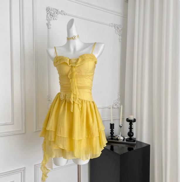 Beautiful Yellow Suspender Flower Irregular Ruffle Chiffon 17Th Birthday Short Skirt Homecoming Dress Main image