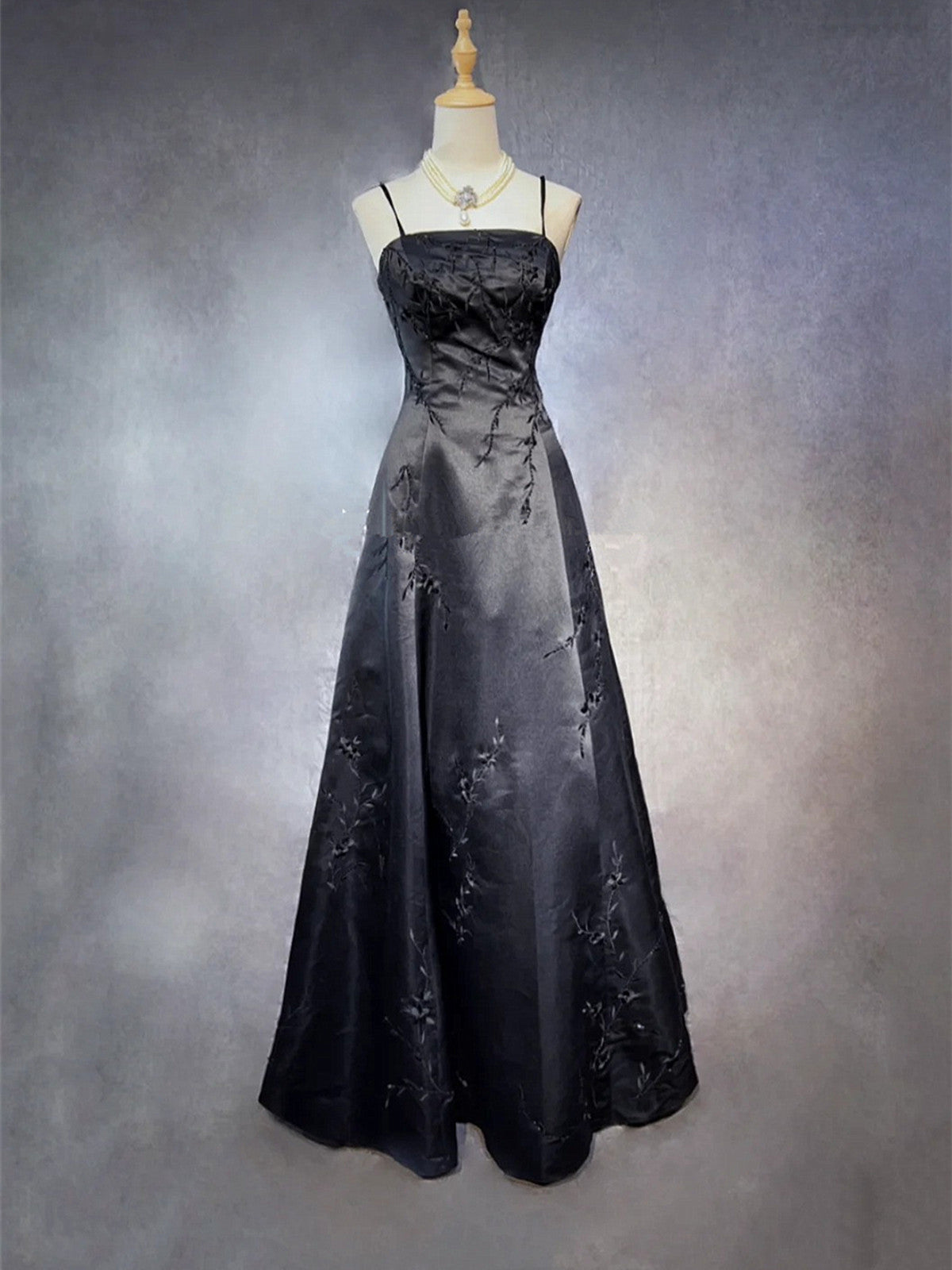 Black A-Line Satin With Lace Applique Prom Dress, Black Straps Long Party Dress Main image