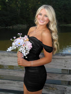 Black Off The Shoulder Tulle Homecoming Dress Short Cocktail Dresses