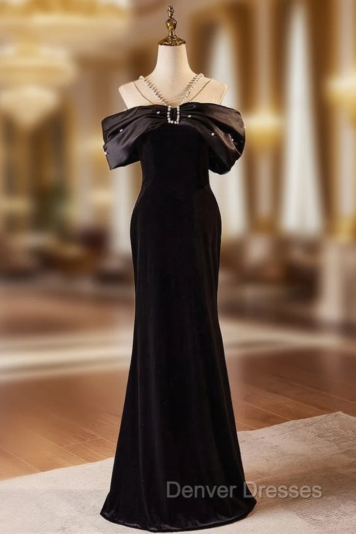 Black Sheath Velvet Pearls Prom Dress
