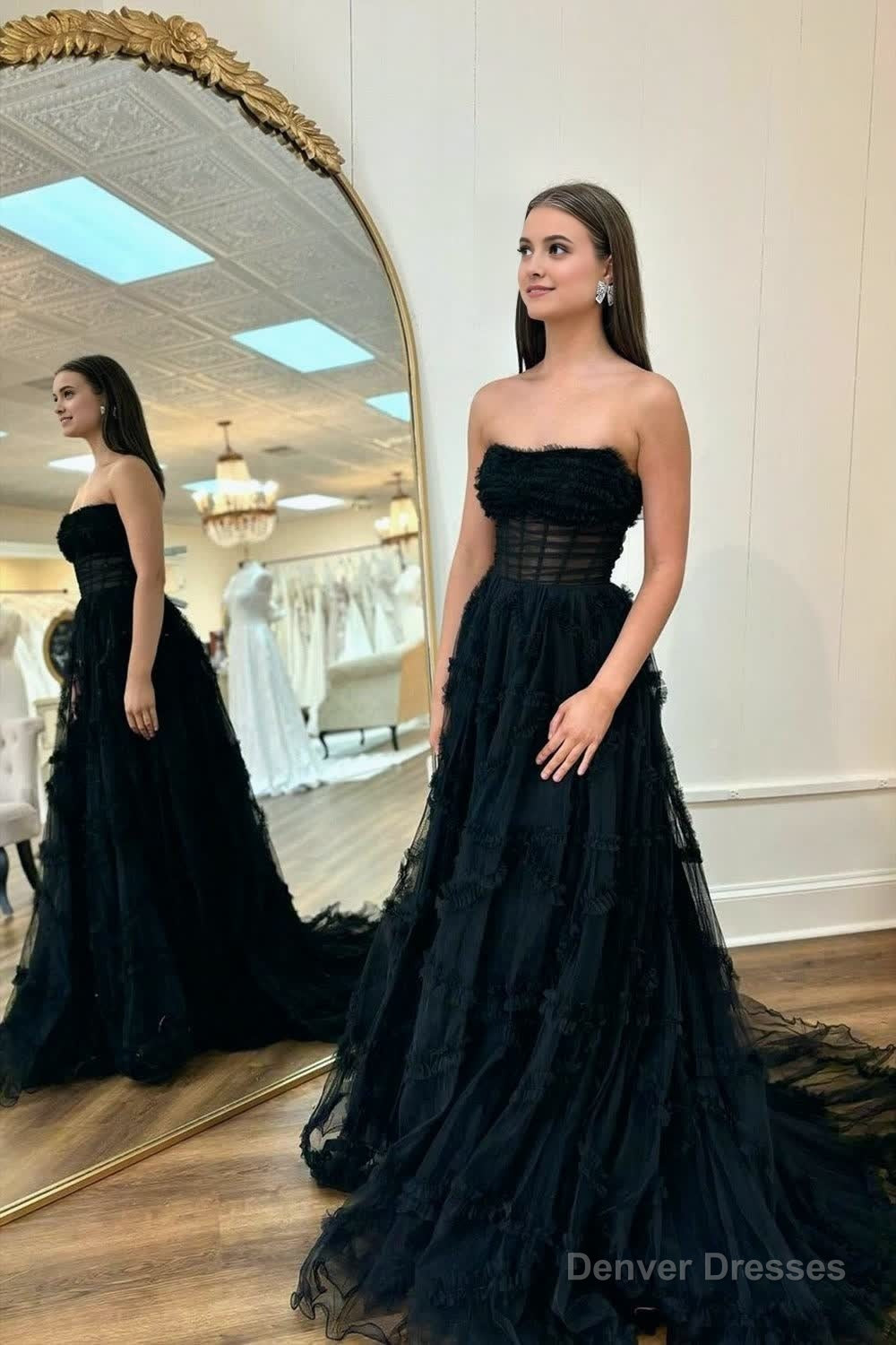 Black Strapless Tulle A Line Lone Prom Dress Main image