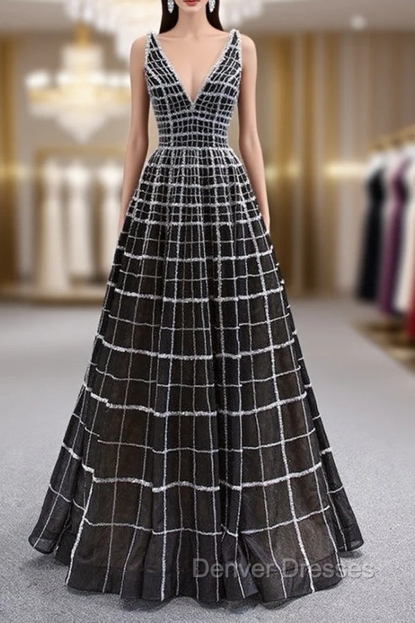 Black Tulle V-neck Beading Sequins Prom Dress