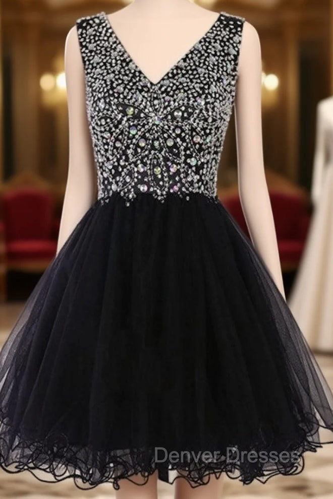 Black V-neck Tulle Beading Crystal Short Homecoming Dress