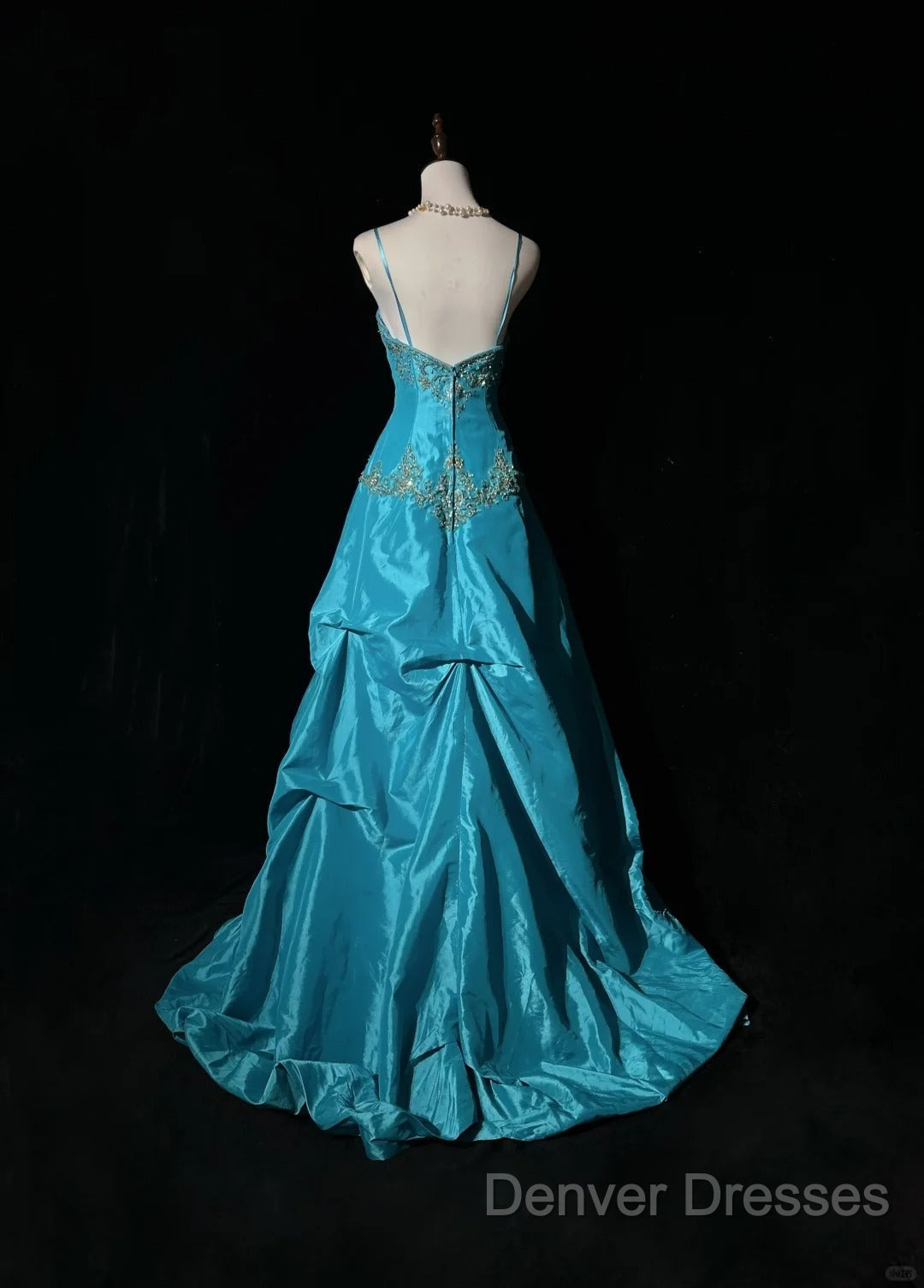 Blue A-Line Spaghetti Straps Satin Beaded Long Prom Dress Sweetheart Neck Applique Graduation Prom Dress