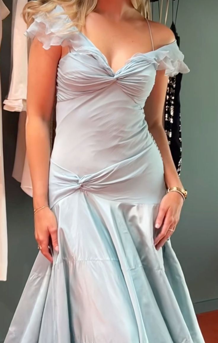 Elegant Blue A-Line Off-Shoulder Long Prom Dresses Vintage Satin Chiffon Formal Evening Dresses