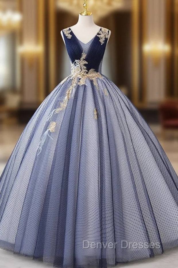 Blue Tulle V-neck Sequins Appliques Quinceanera Dress