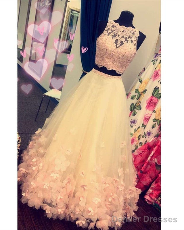 Blush Pink Lace Crop Tulle Two Piece Ball Gowns Quinceanera Dresses Secondary image