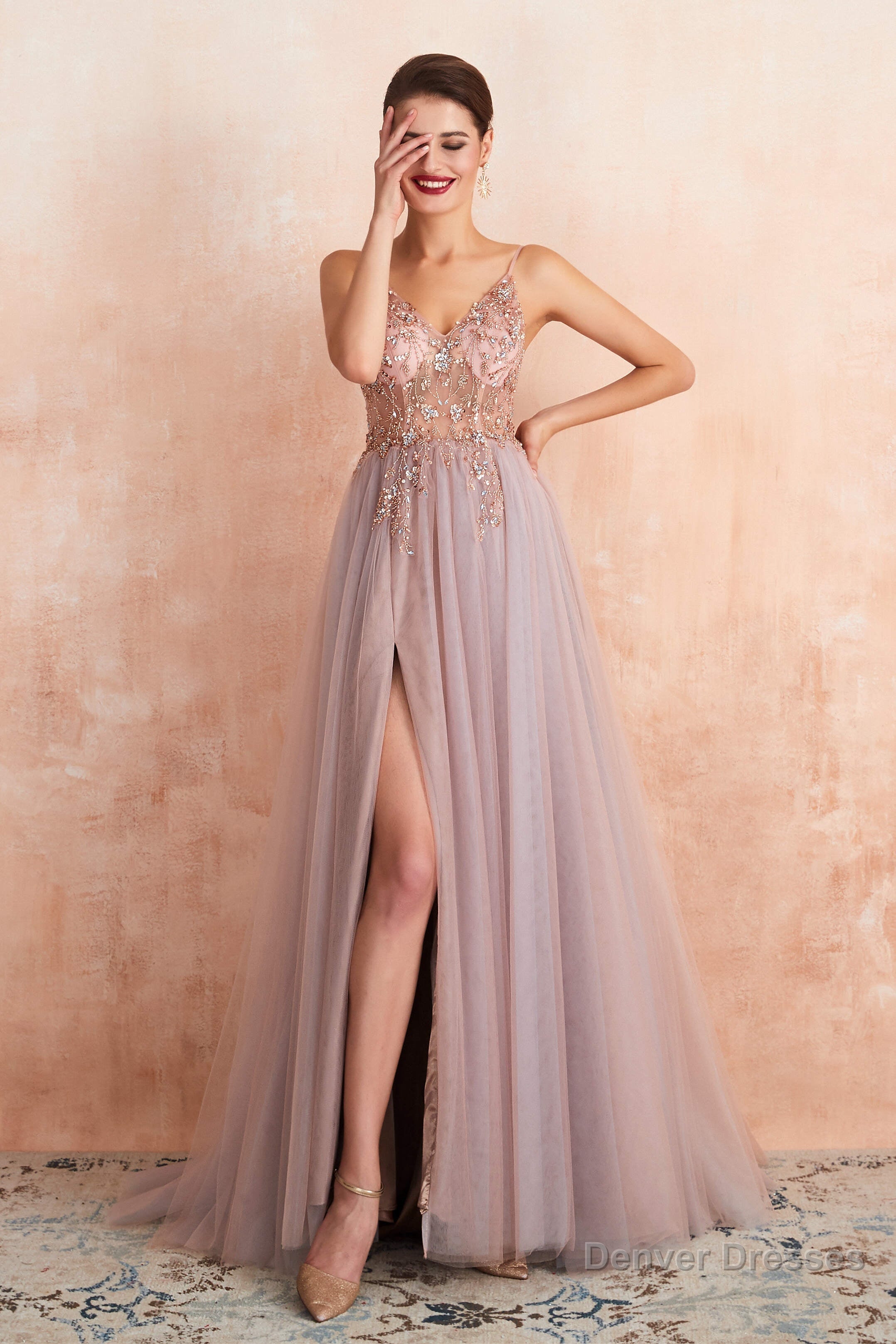 Spaghetti Straps V-neck Sheer Top Tulle Long Prom Dresses with Side Slit Secondary image