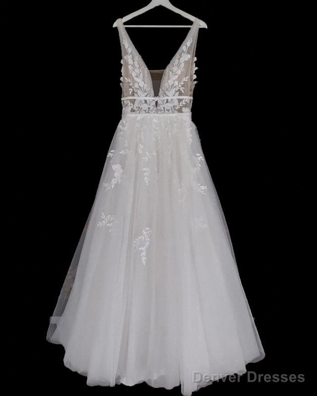 Boho Rustic Wedding Dresses Tulle V Neck Embroidery