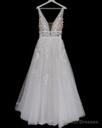 Boho Rustic Wedding Dresses Tulle V Neck Embroidery
