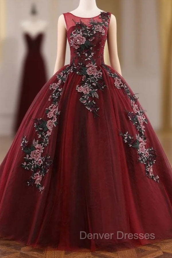 Burgundy Ball Gown Tulle Appliques Quinceanera Dress Main image