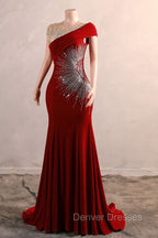 Burgundy Prom Dress Bodycon Velvet Long Formal Dress with Embroidered Beadings