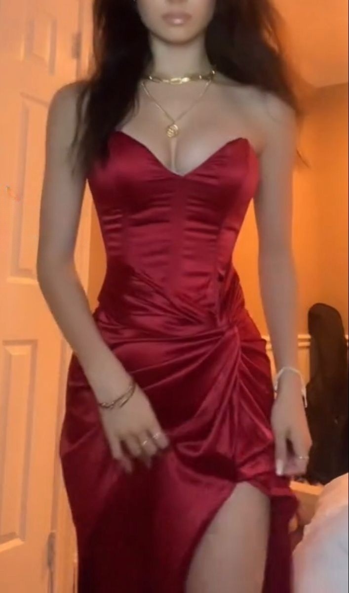 Burgundy Strapless Long Prom Dress Evening Dress With Slit Main image