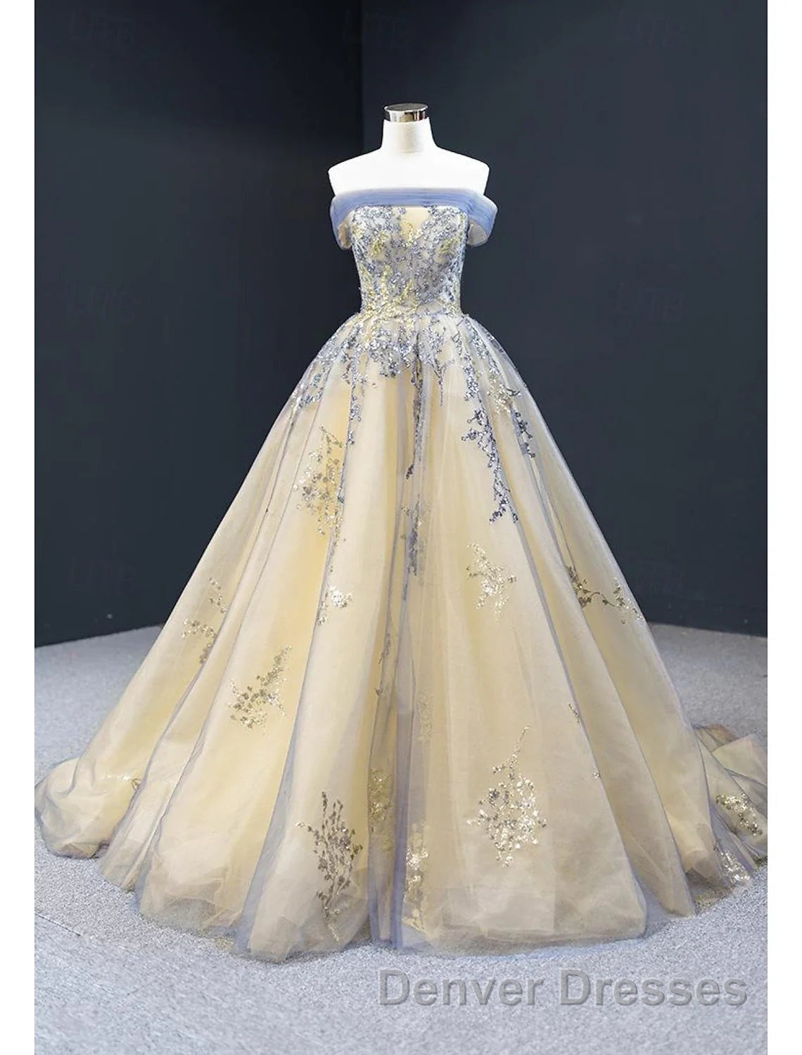 Buyishang A-Line Wedding Guest Dress Vintage Dress Wedding Sweep / Brush Train Sleeveless V Neck Satin with Pleats Secondary image