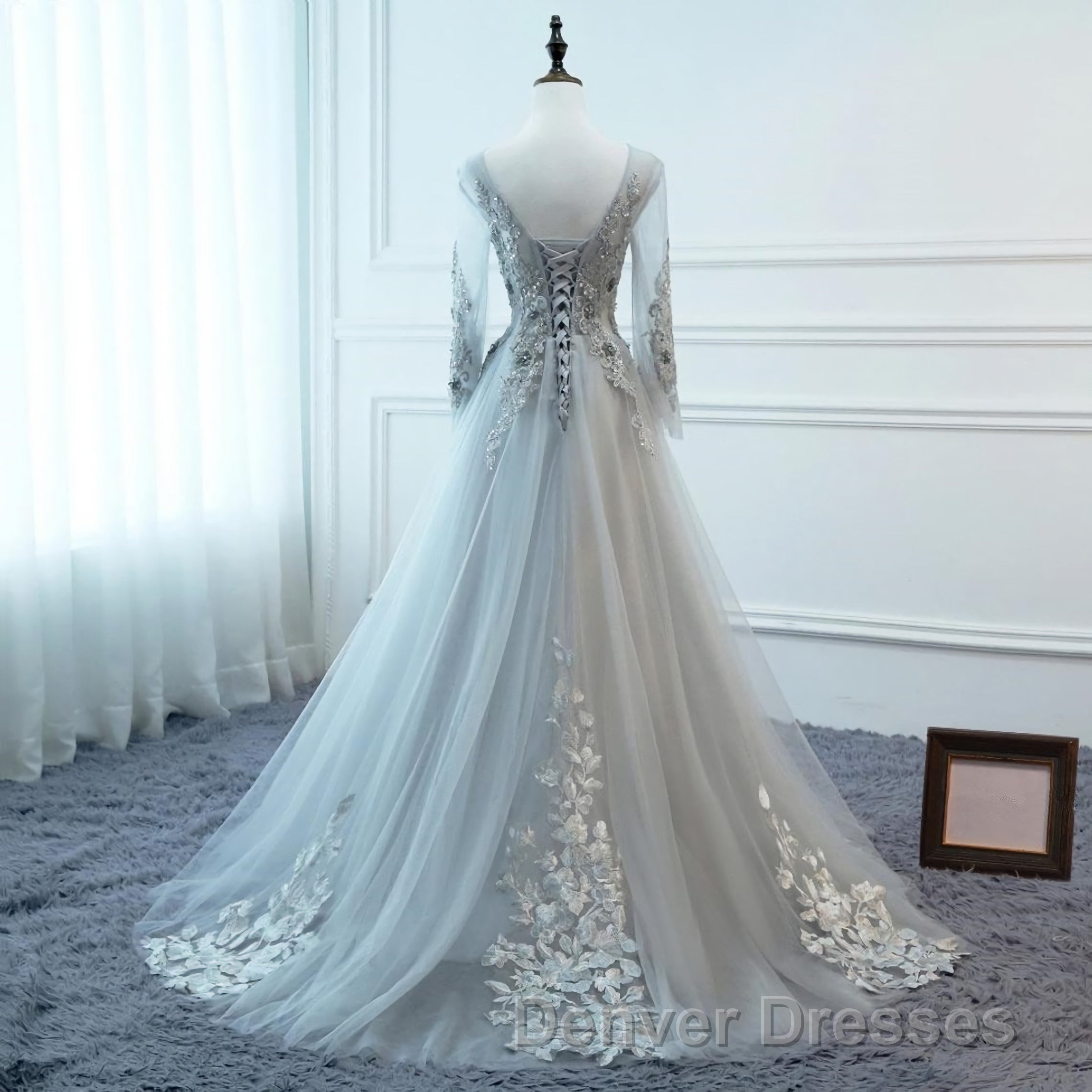 Grey Long Sleeves V Neckline Tulle Prom Dress, A Line Floor Length Party Dress Secondary image
