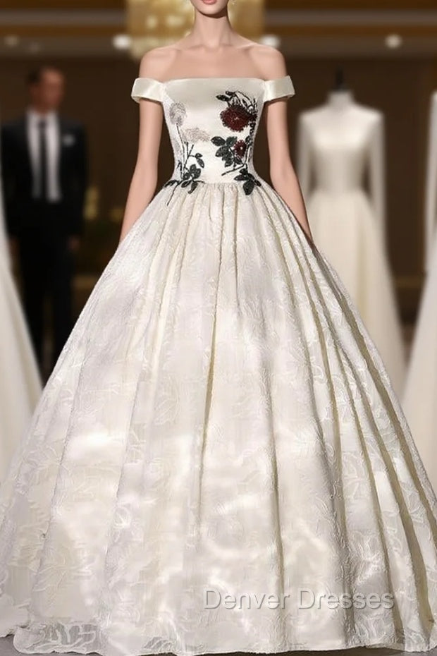 Champagne Satin Embroidery Appliques Quinceanera Dress Main image