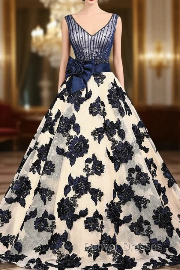 Champagne Tulle Blue Appliques V-neck Train Wedding Dress