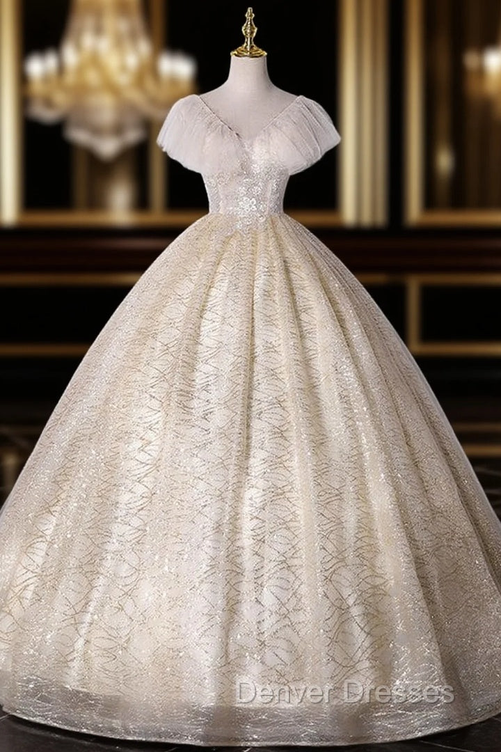 Champagne Tulle Sequins Beading V-neck Quinceanera Dress Main image