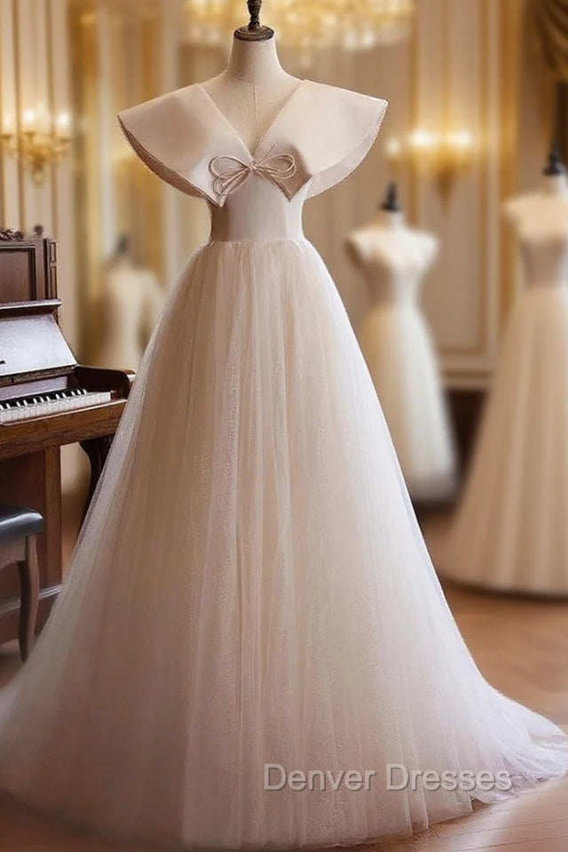 Champagne Tulle V-neck Wedding Dress Main image