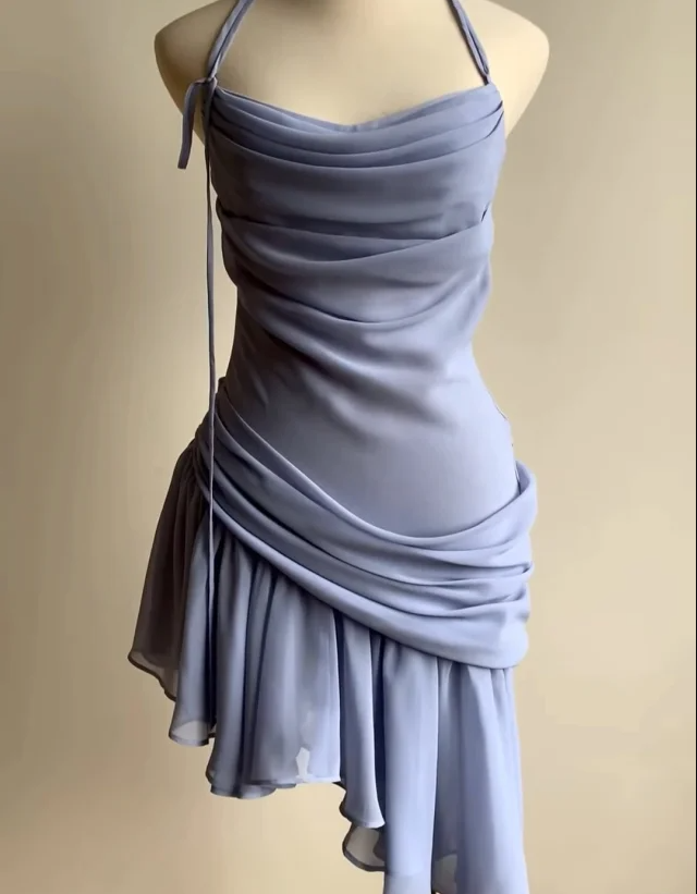 Charming Halter Neck Chiffon Irregular Skirt Backless Homecoming Dress Main image