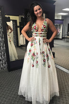 Charming V Neck Floral Embroidery Long Lace Prom Dress With Pocket