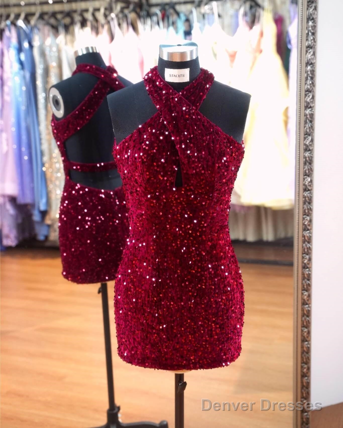 Cheap Short Burgundy Sequin Prom Dress Mini Homecoming Dresses Secondary image