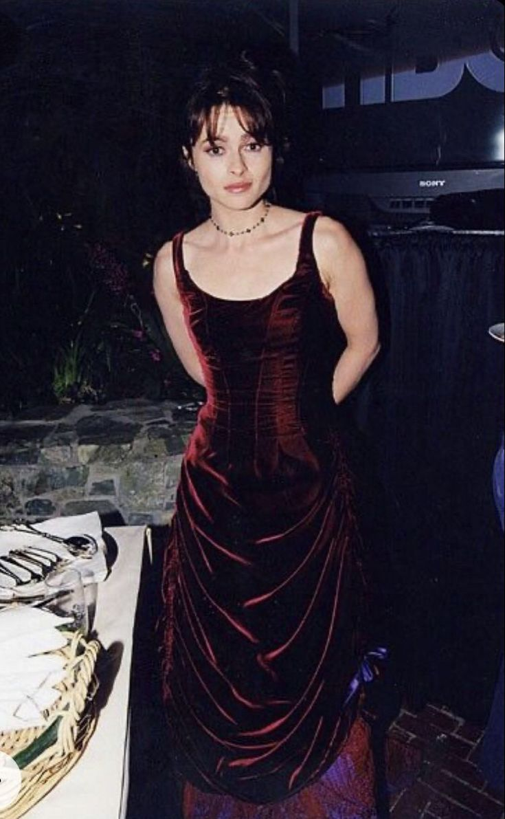 Chic Ball Gown Straps Burgundy Velvet Evening Dress Long Prom Dresses