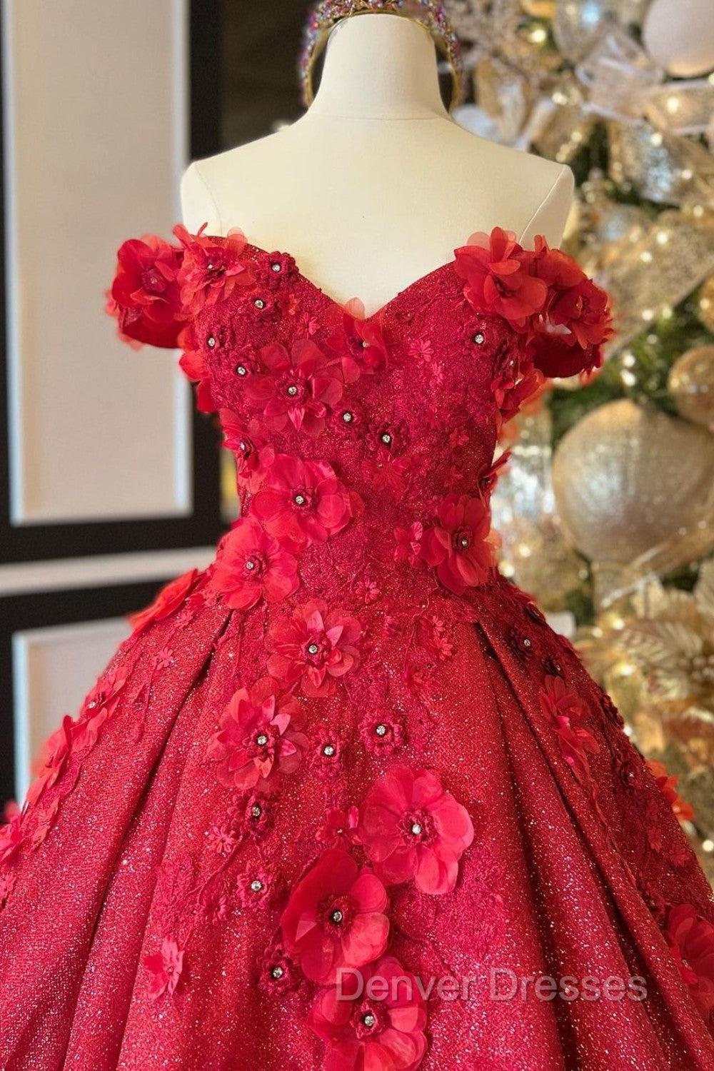 Chic Ball Gown V Neck Beads Appliques Red Off-the-Shoulder Long Quinceanera Dress With Petticoat