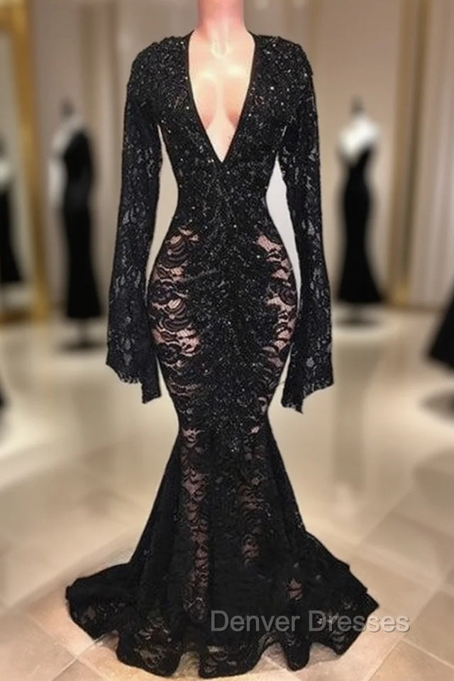 Chic Black Lace V-neck Long Sleevess Mermaid Prom Dress Sheer Floor Length Evening Gowns Main image