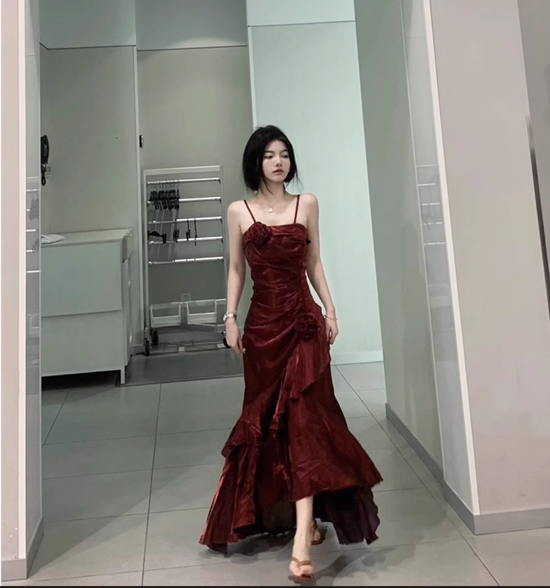 Chic High Low Spaghetti Straps Burgundy Long Birthday Dress Birthday Outfits Main image