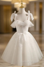 Chic Ivory Tulle Homecoming Dress with Lace, Short Sweetheart Prom Dress