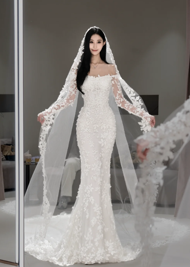 Chic Mermaid Long Wedding Dress Tulle Strapless White Bridal Gowns Appliques Sleeveless Bridal Dress