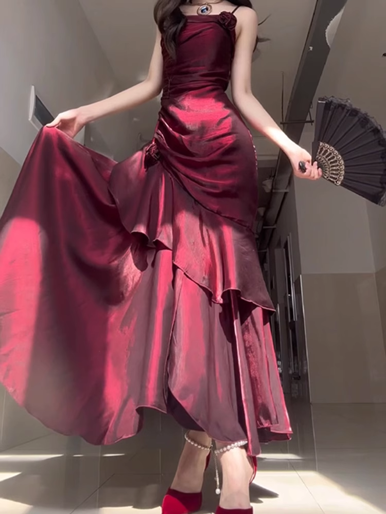 Chic Sheath Spaghetti Straps Burgundy Long Party Dress Birthday Outfits Secondary image