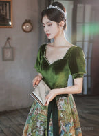 Chic Velvet Floral Short Sleeves Long Prom Dress, Green Sweetheart Party Dress