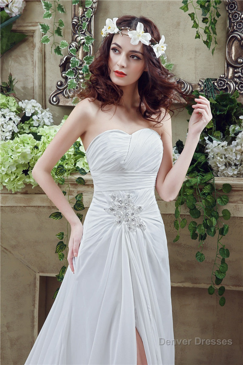 Chiffon Sweetheart Neckline A-Line Wedding Dresses With Rhinestones