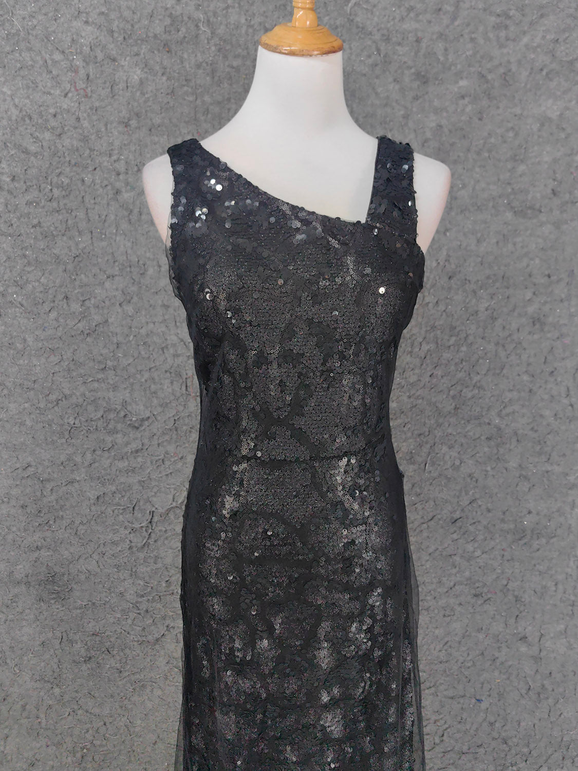 Classic Black Slim-Fit Asymmetric Neck Sequin Tulle Long Prom Dress Evening Dress