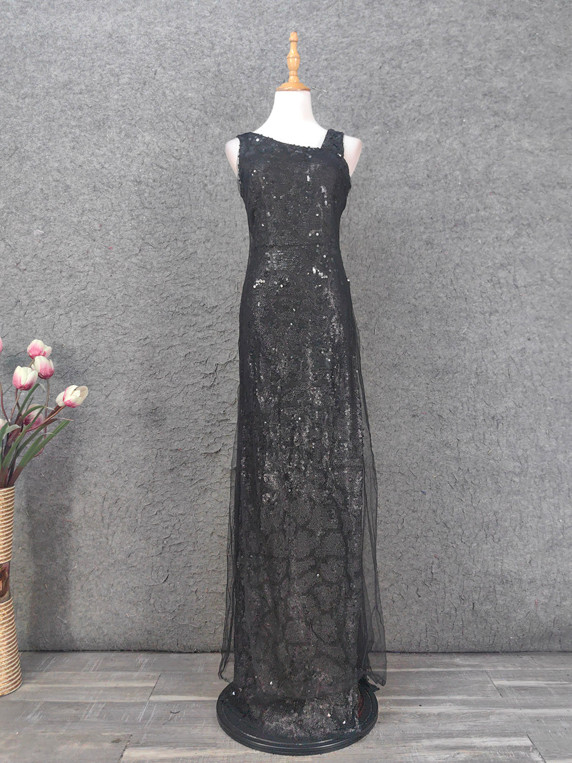 Classic Black Slim-Fit Asymmetric Neck Sequin Tulle Long Prom Dress Evening Dress