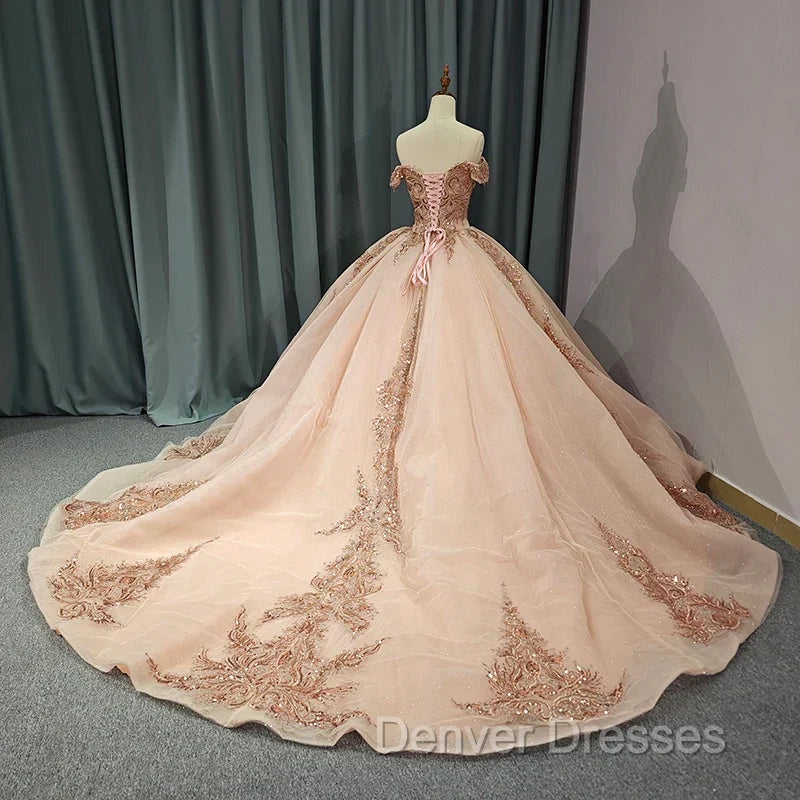 Classic Organza with Embroidery Cap Sleeve Sequined Quinceanera Dress