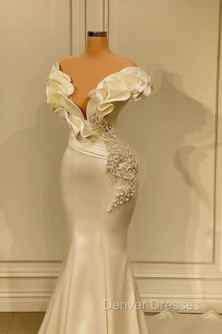 Classic White Long Pearl Ruffle Prom Dress Secondary image